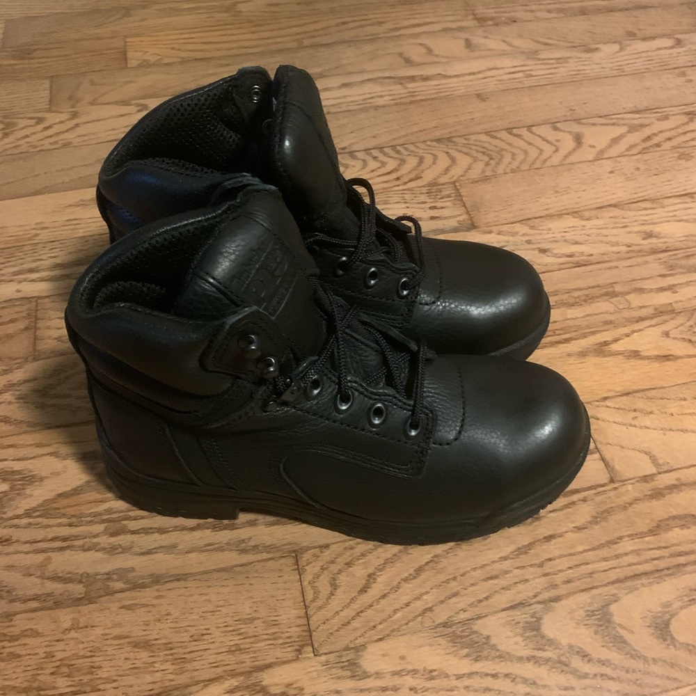 Work boots - Picture 3 of 5